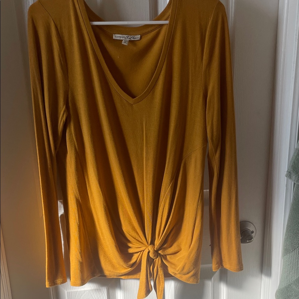 Express One Eleven small s Mustard Long Sleeve Top knot